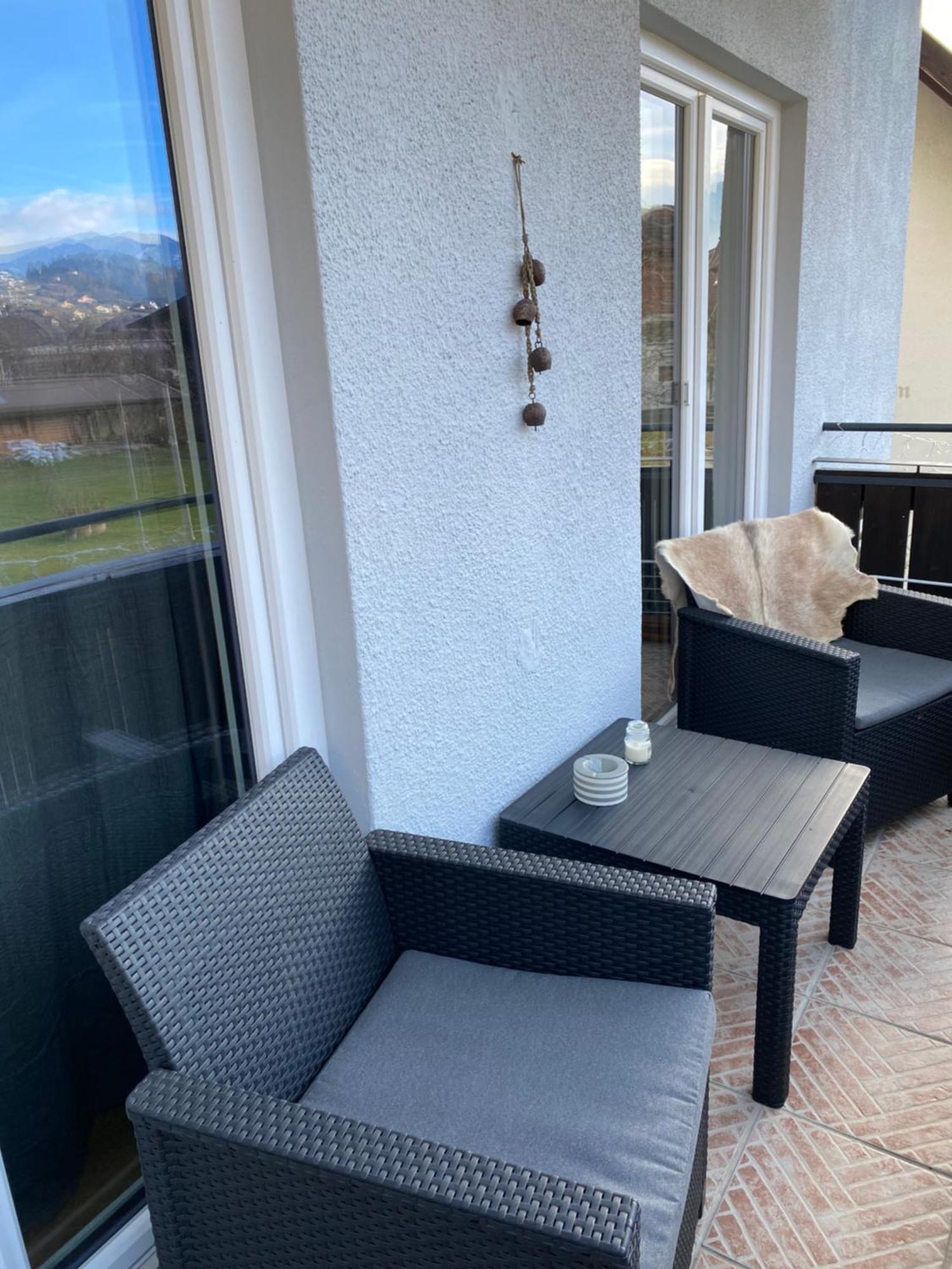 Appartement Kuhglocken Ferienhaus Fuenf Sinne Dobriach Luaran gambar